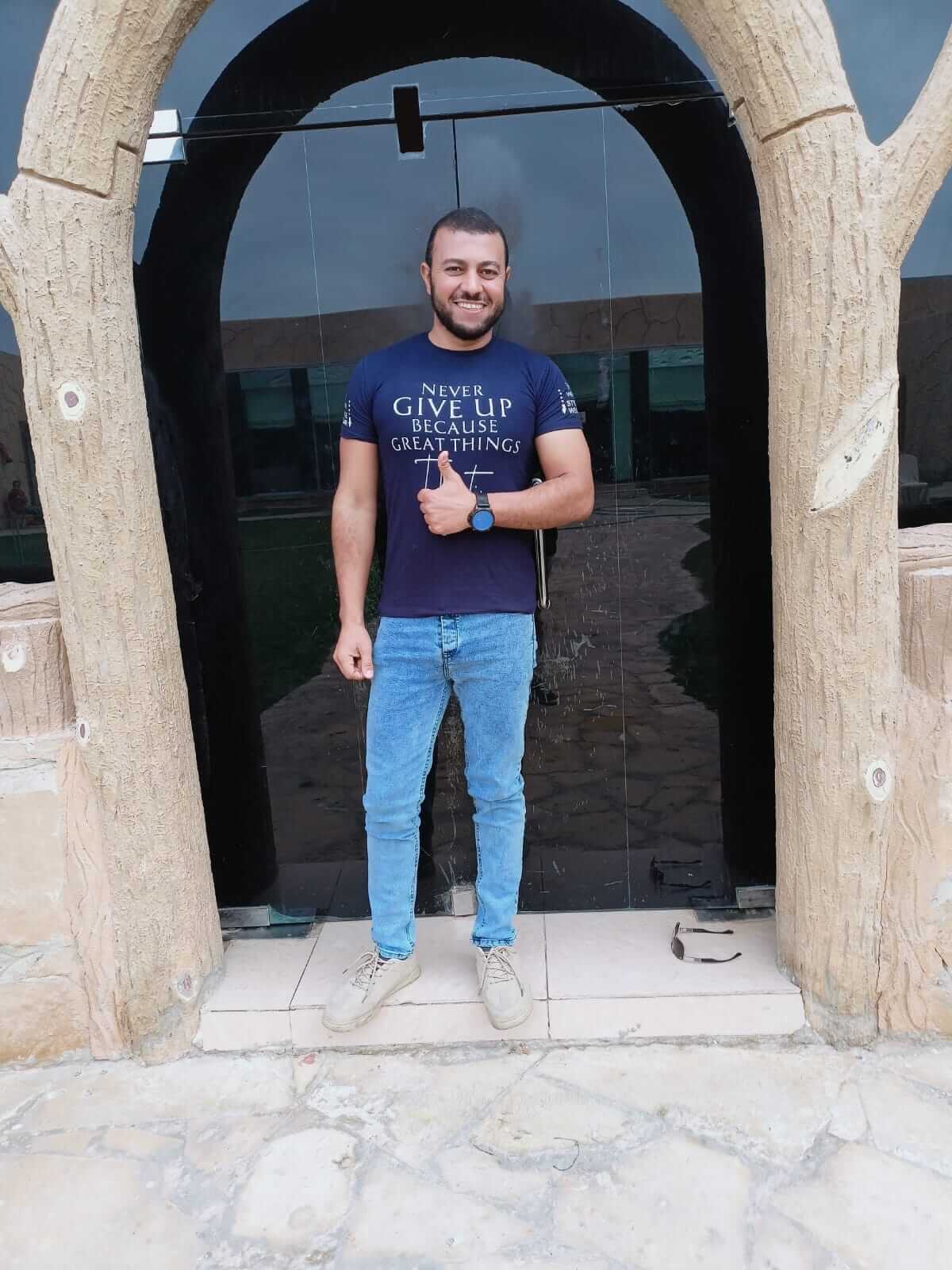 تفصيل ابواب زجاج بالرياض